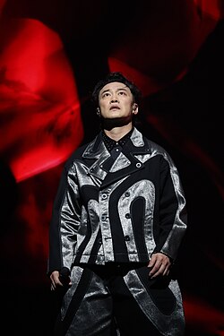 陈奕迅