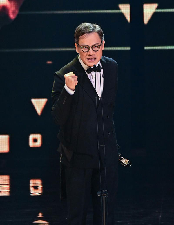 罗大佑「最后一个与你相互取暖的夜晚」